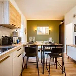 L'ernest -jardin Privatif - Netflix Apartment Tours