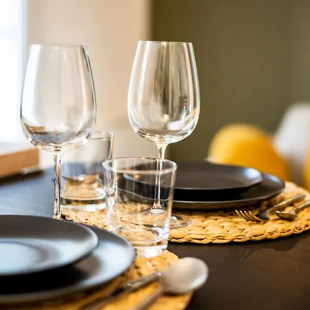 L'ernest -jardin Privatif - Netflix Tours