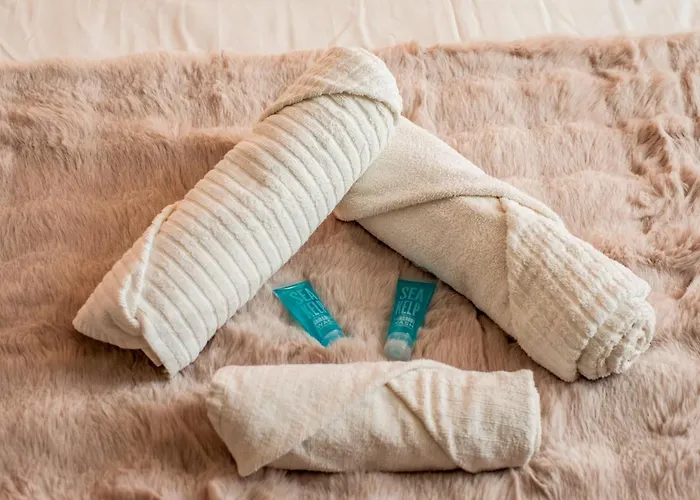 L'ernest -jardin Privatif - Netflix Tours